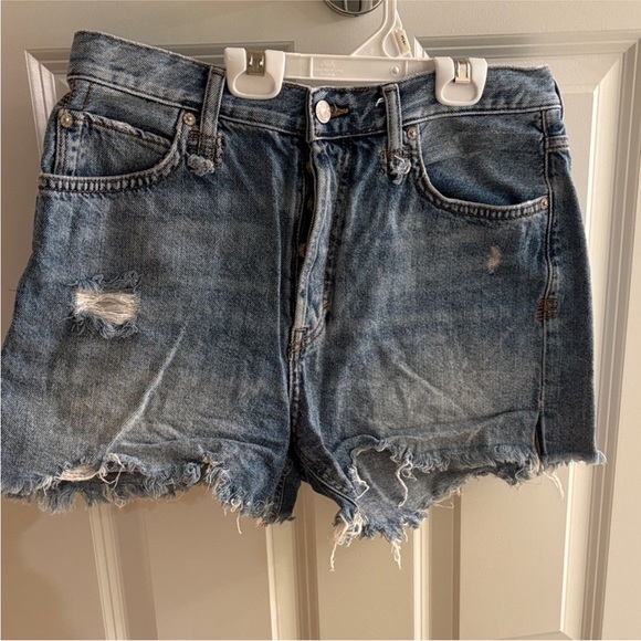 We The Free Blue High Waisted Distressed Denim Shorts | Size 28 - Picture 2 of 6